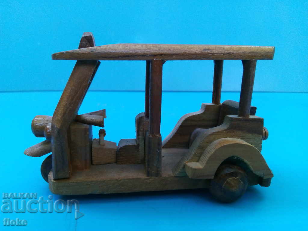 Auction Wooden mock-tricycle Auction Wooden mock-tricycle