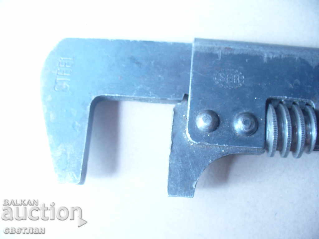 STAR FRENCH KEY - 5 STAR FRENCH KEY - 5