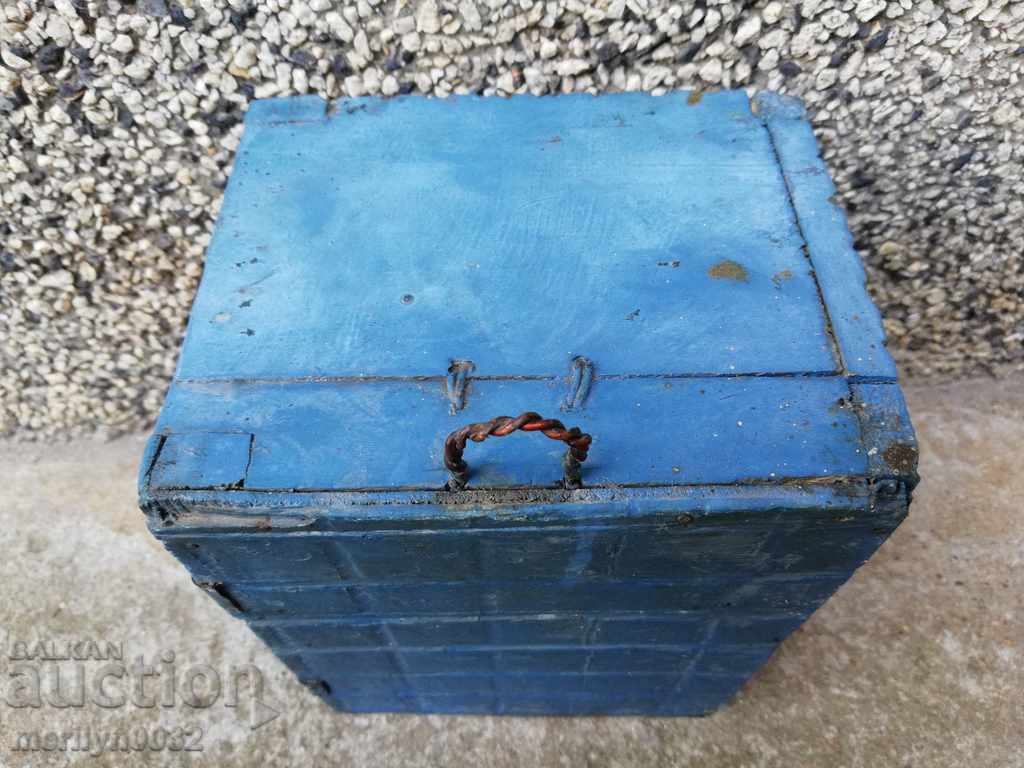 An old box of shepherd carving a clock case - 7