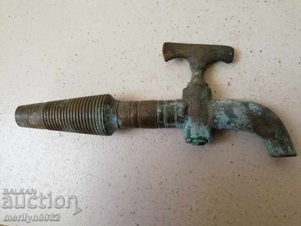 Ancient bronze crane - 7 Ancient bronze crane - 7