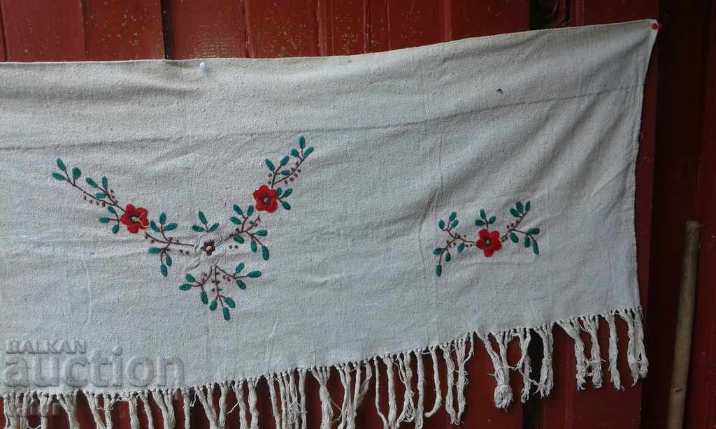 Authentic horseshoes - 2 pieces, hood, carpet, embroidery - 5 Authentic horseshoes - 2 pieces, hood, carpet, embroidery - 5