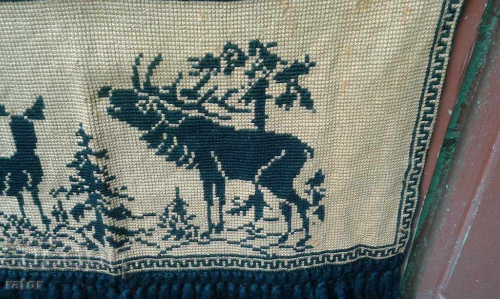 Authentic horseshoes - 2 pieces, hood, carpet, embroidery - 7 Authentic horseshoes - 2 pieces, hood, carpet, embroidery - 7