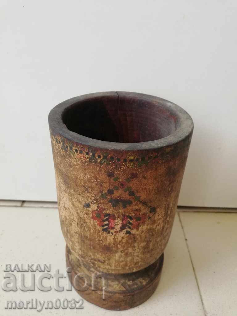 Old wooden mortar, hammer, mortar with price 30.00 BGN | € 15.34 Old wooden mortar, hammer, mortar with price 30.00 BGN | € 15.34