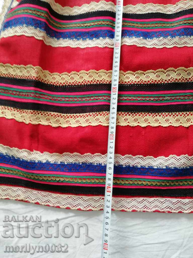 Delivery of Old woven embroidered embroidered apron sweater Delivery of Old woven embroidered embroidered apron sweater