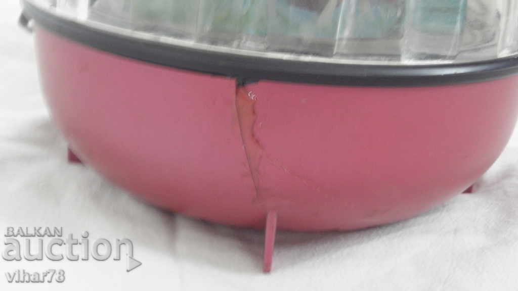 Delivery of OLD CHILDREN'S LAMP-AQUARIUM Delivery of OLD CHILDREN'S LAMP-AQUARIUM