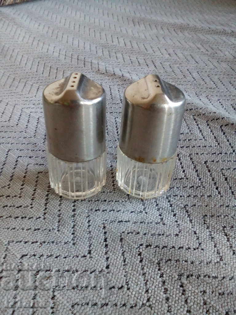 Παλιό αλάτι με τιμή 12.00 BGN | € 6.14 Παλιό αλάτι με τιμή 12.00 BGN | € 6.14