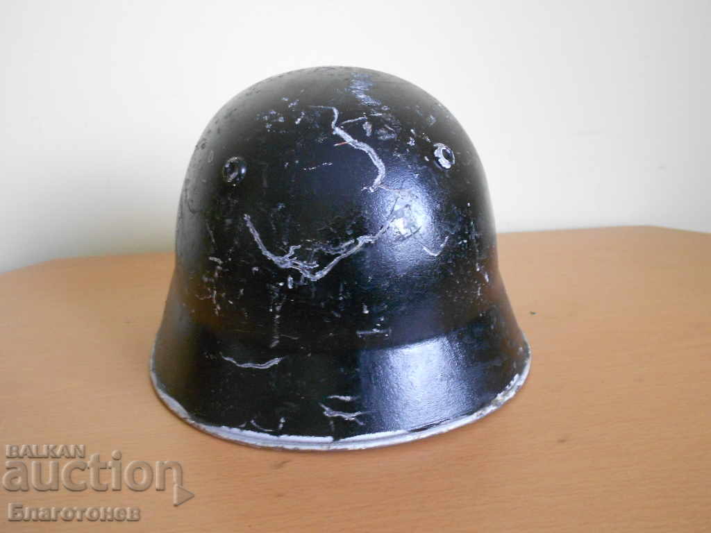 Delivery of Old Swiss helmet