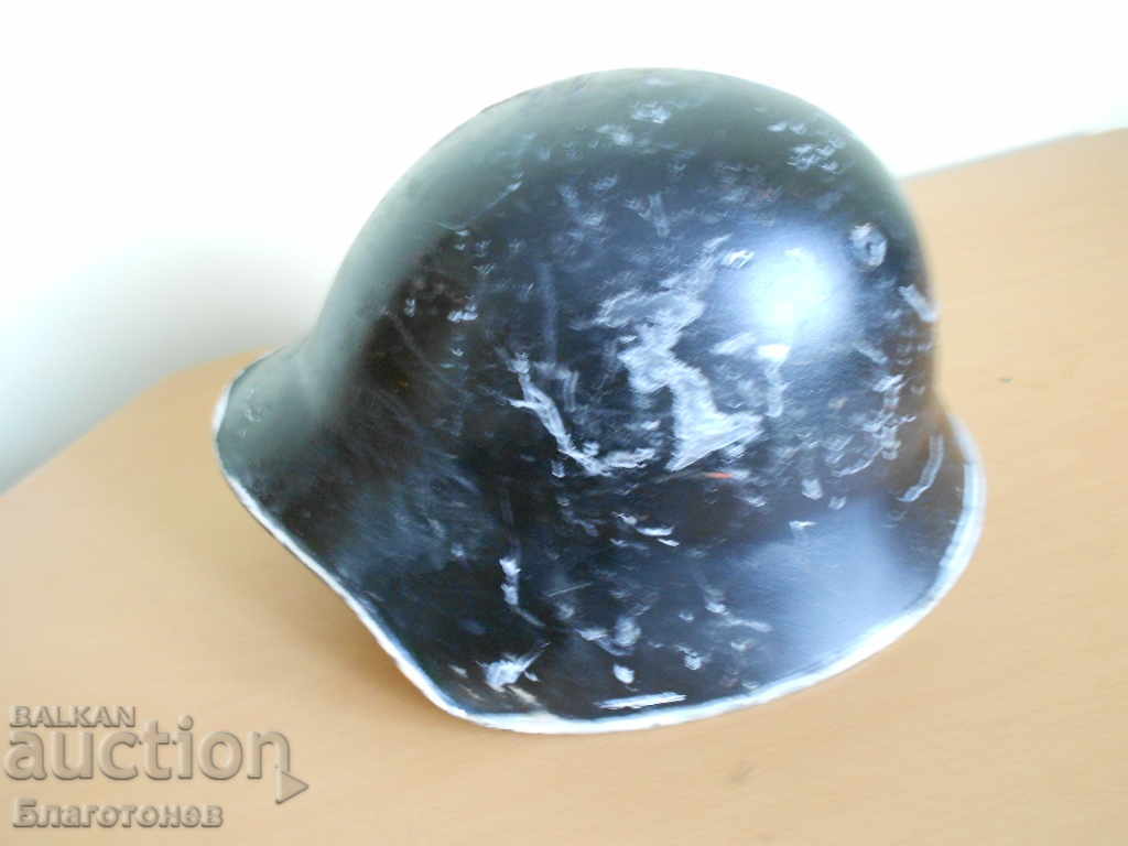 Old Swiss helmet - 7