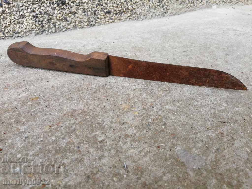 Old butcher knife with price 25.00 BGN | € 12.78 Old butcher knife with price 25.00 BGN | € 12.78