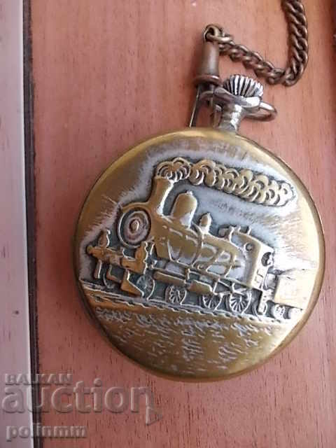Auction  Pocket watch Aretta