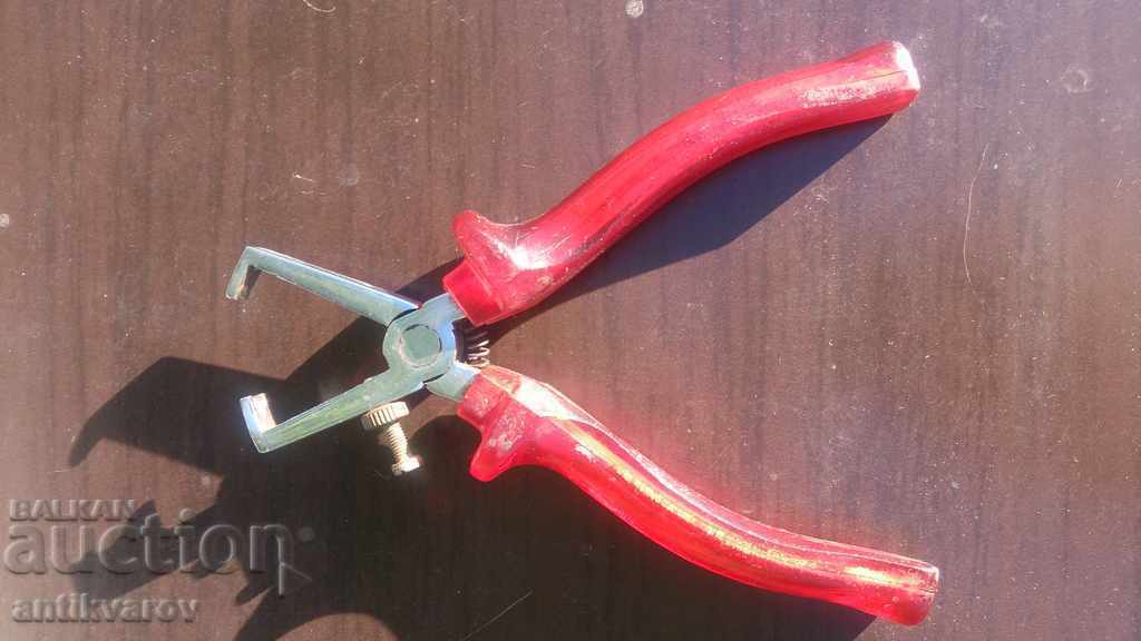 Pliers for cable stripping, tool