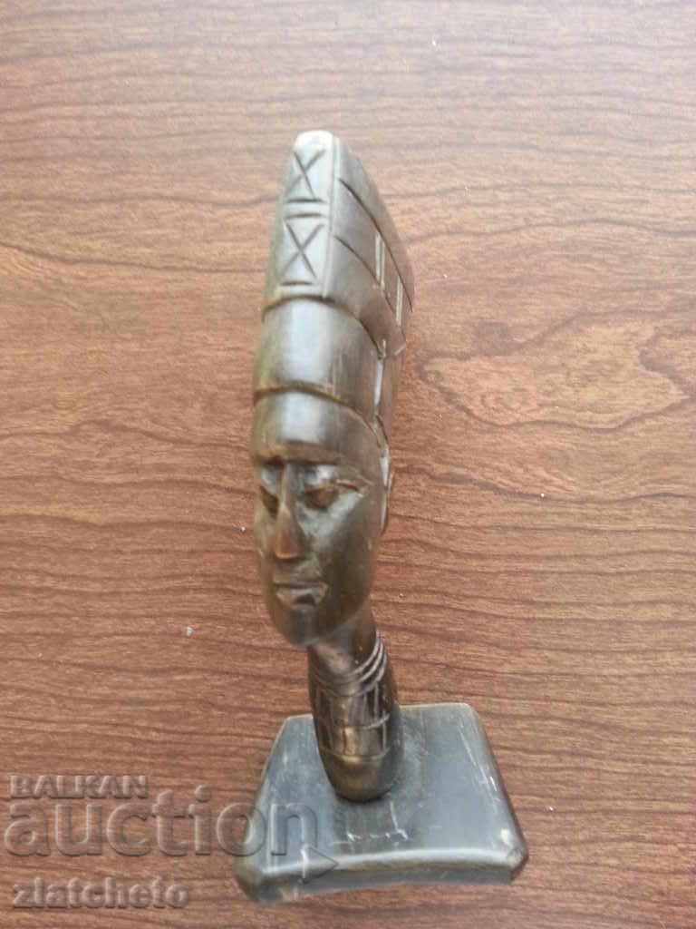 Νεφερτίτι από το Χόρν. Παλιά με τιμή 120.00 BGN | € 61.36