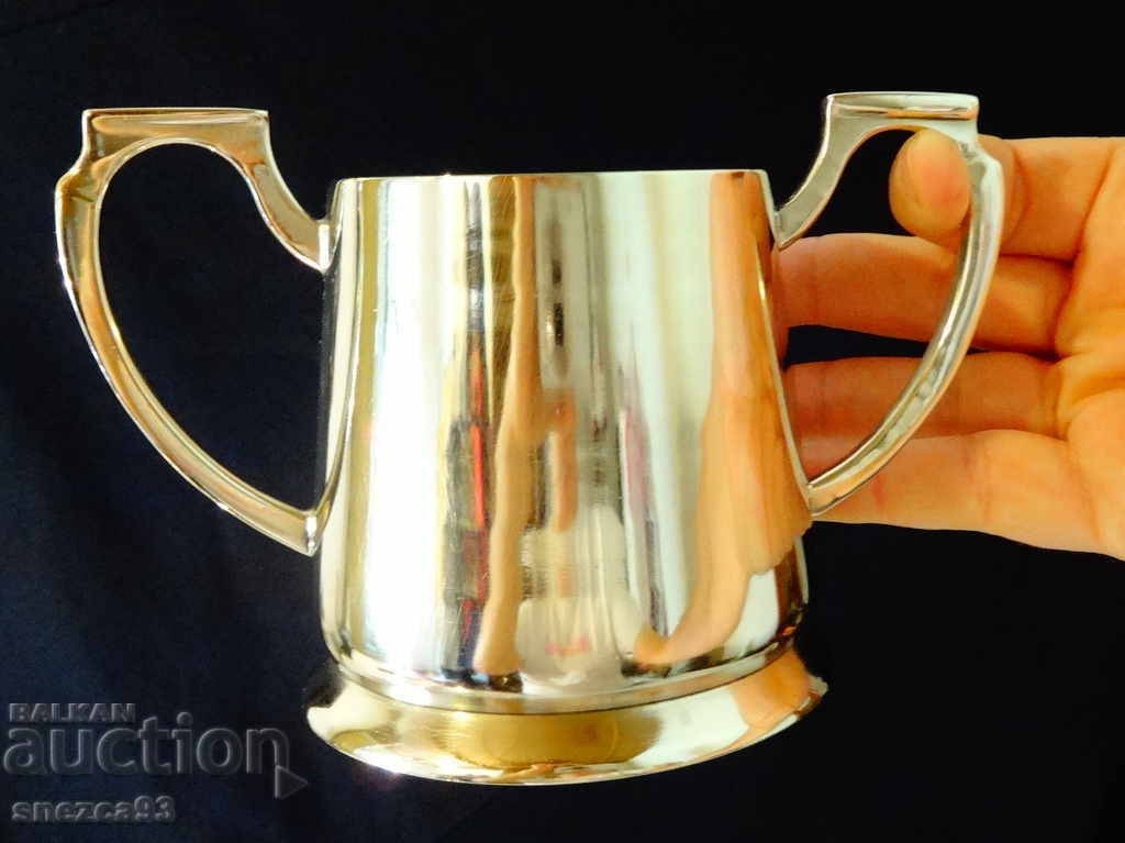 English bronze cup, tankard, kylix - 7 English bronze cup, tankard, kylix - 7