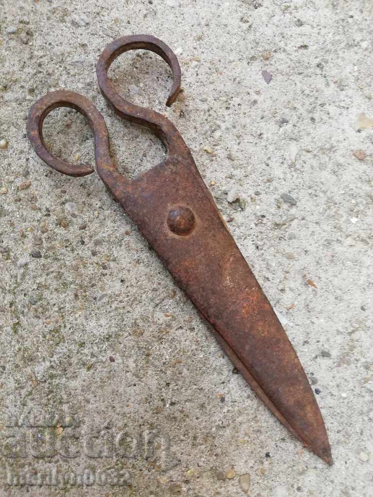 Forged scissors primitive wrought iron with price 46.00 BGN | € 23.52 Forged scissors primitive wrought iron with price 46.00 BGN | € 23.52
