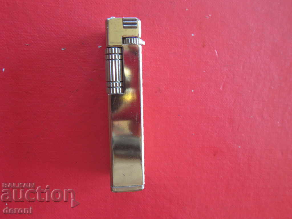 Delivery of Unique Quadriga gilded lighter