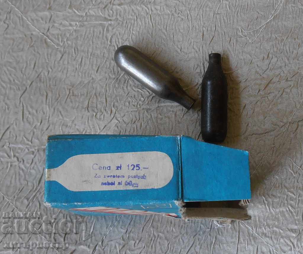 Auction  Soda siphon cartridges Poland soc