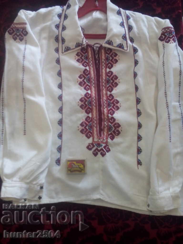 BLOUSES - cotton, embroidery, number 32-38, d.58cm.