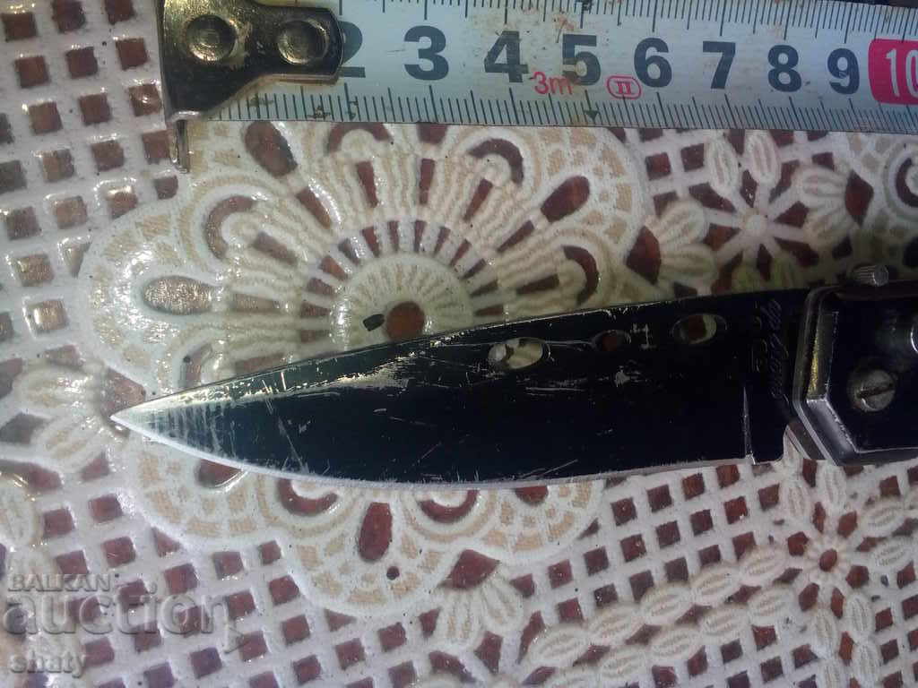 German automatic knife with flashlight. with price 30.00 BGN | € 15.34