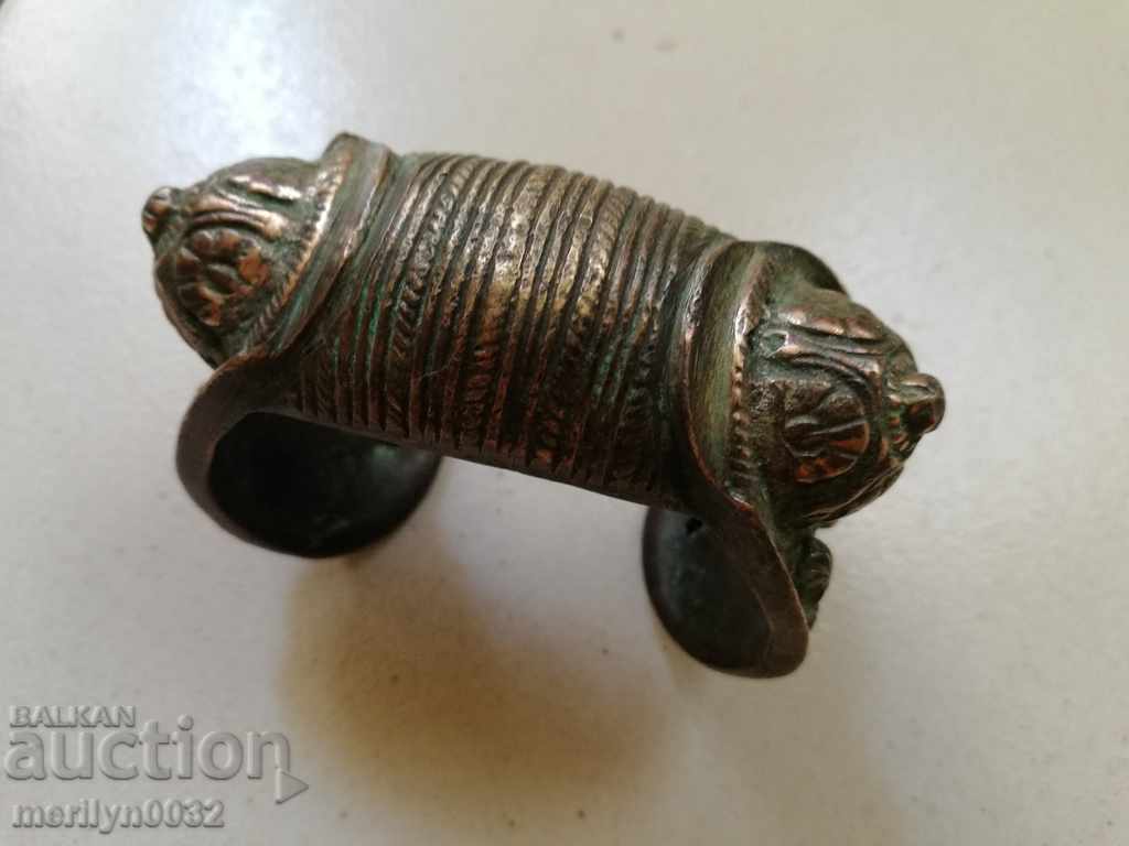 Revival bracelet slingshot jewelry bijou sachan Revival bracelet slingshot jewelry bijou sachan