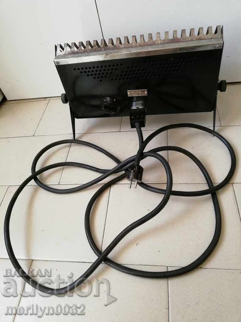 Delivery of Ancient stove for heating from the early social period WORK Delivery of Ancient stove for heating from the early social period WORK