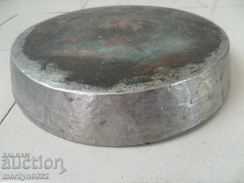 An old copper baking tin tray copper pot with price 49.00 BGN | € 25.05 An old copper baking tin tray copper pot with price 49.00 BGN | € 25.05