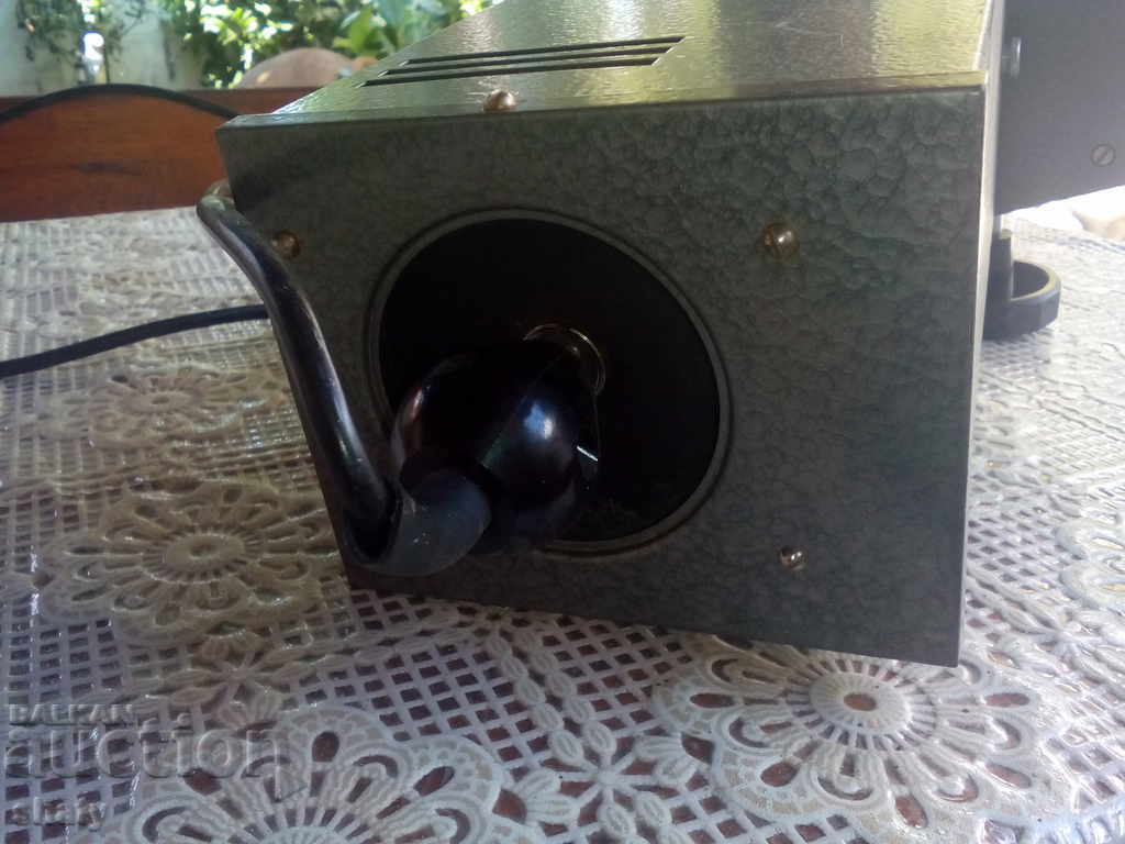 Auction Old Camera for Slides Auction Old Camera for Slides