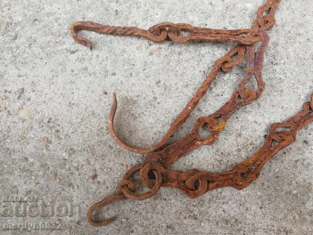 Auction Old forged chain for hearth, wrought iron, chain with hook Auction Old forged chain for hearth, wrought iron, chain with hook