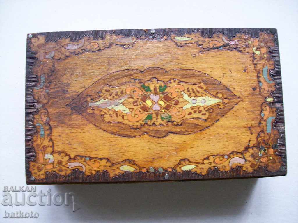 Παλιά καύση κουτί με τιμή 7.00 BGN | € 3.58 Παλιά καύση κουτί με τιμή 7.00 BGN | € 3.58