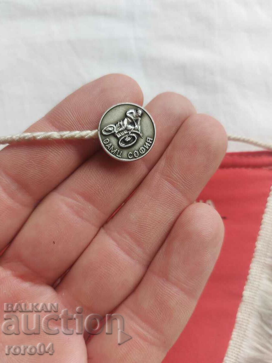 GOLDEN DANUBE (1927 - 1997) "CHAPTER" - AQUAREL - 7 GOLDEN DANUBE (1927 - 1997) "CHAPTER" - AQUAREL - 7