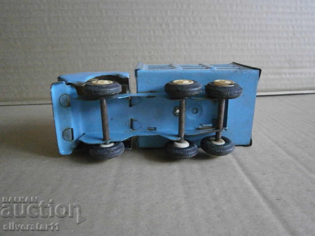 Auction metal LAMARINE toy from SOT Auction metal LAMARINE toy from SOT