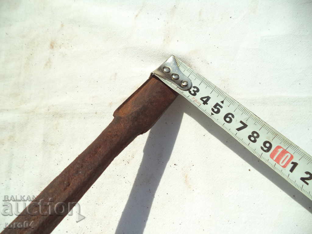 Delivery of STAR HANGER CROWN