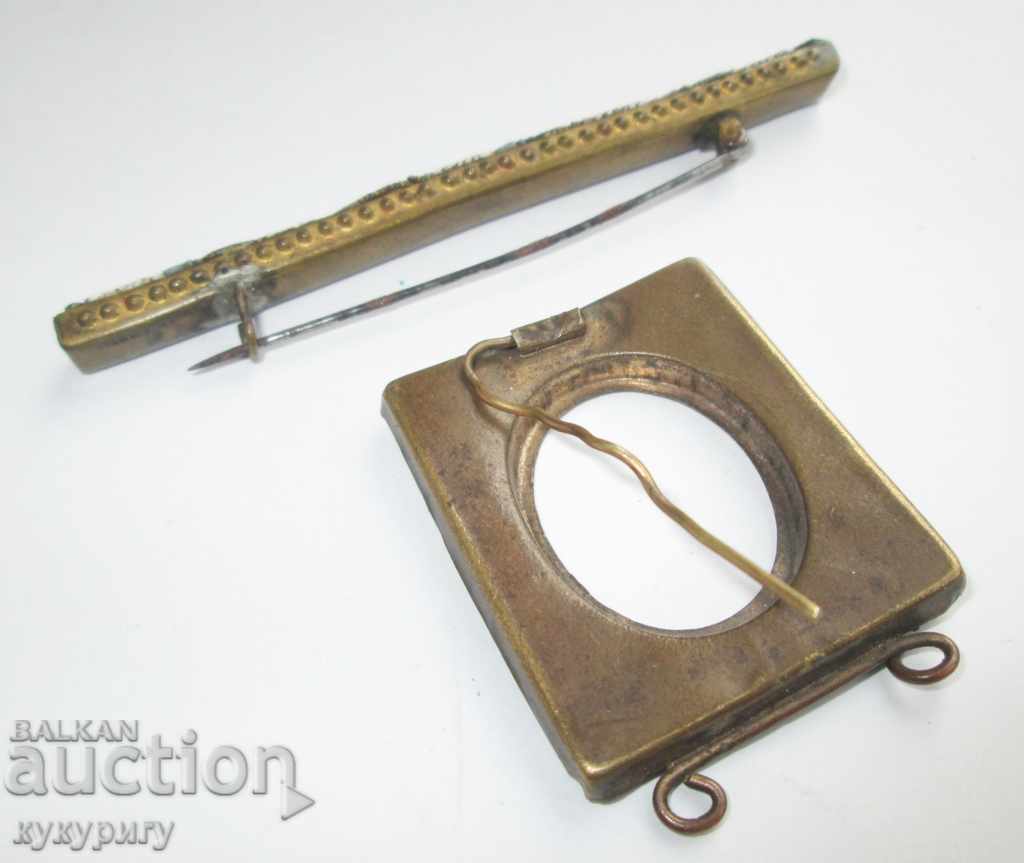 Auction Anchor brooch and frame Venetian mosaic glass for repair Auction Anchor brooch and frame Venetian mosaic glass for repair