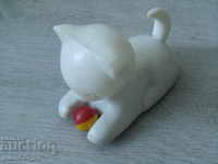 No * 1322 old toy - kitten- with wheels-mechanical inertial