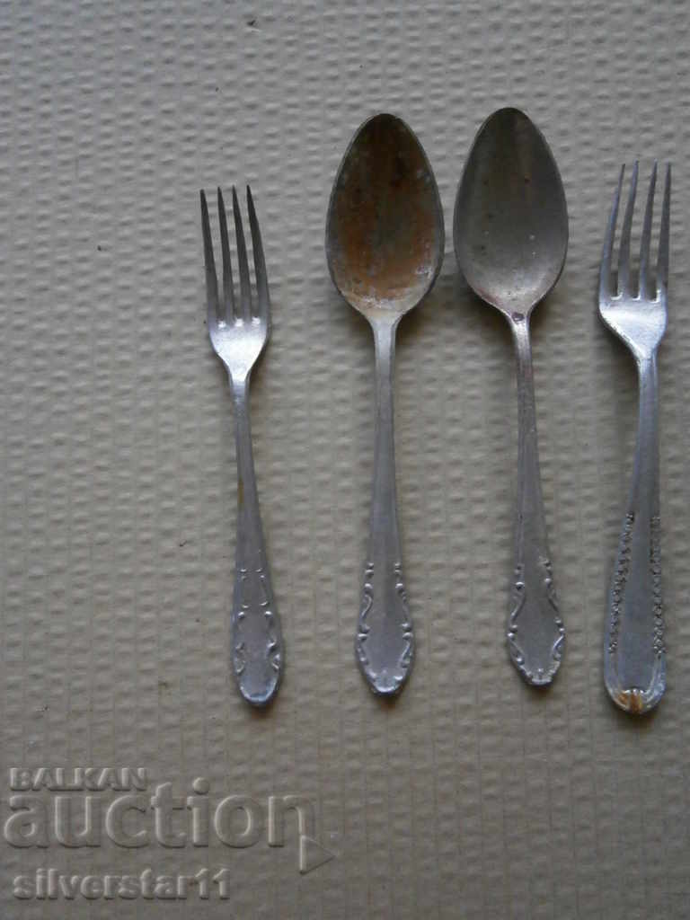 LOT antique aluminum forks - 5 LOT antique aluminum forks - 5