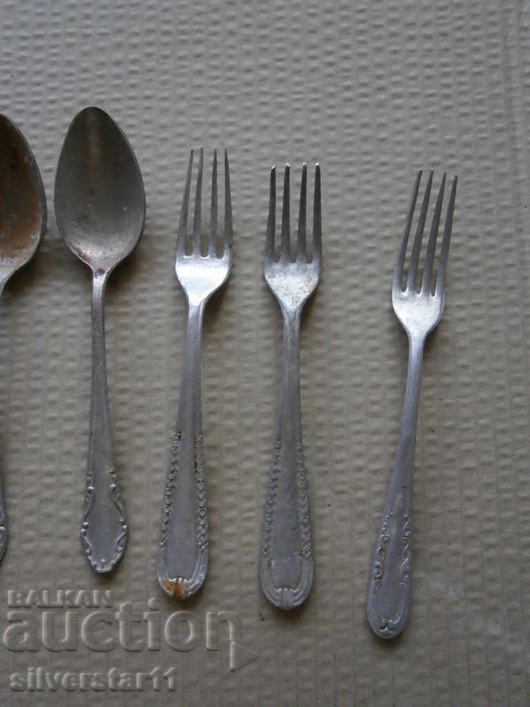 LOT antique aluminum forks - 6 LOT antique aluminum forks - 6