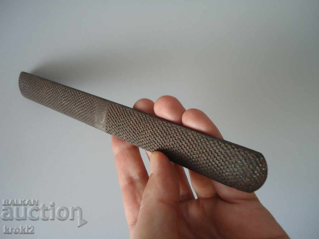 OLD GERMAN DICK PRIMA HORSE TOOL FILA with price 20.00 BGN | € 10.23 OLD GERMAN DICK PRIMA HORSE TOOL FILA with price 20.00 BGN | € 10.23