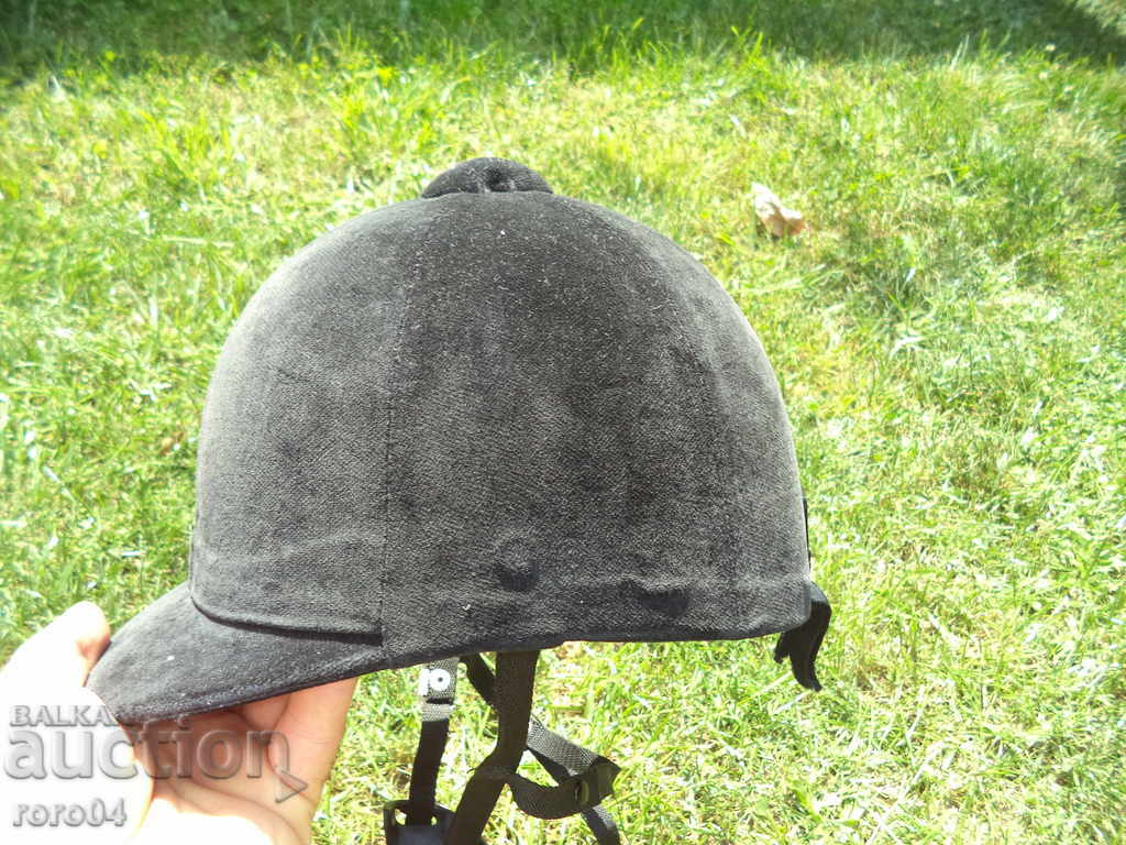 Delivery of JOKE HOUSE Delivery of JOKE HOUSE