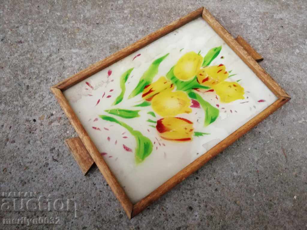 An old decorated wooden tray with price 28.00 BGN | € 14.32 An old decorated wooden tray with price 28.00 BGN | € 14.32
