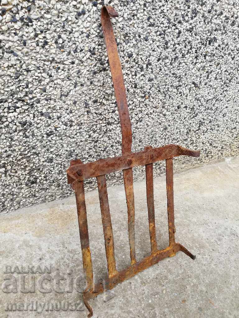 Auction  Old hand forged grill, steakhouse, wrought iron
