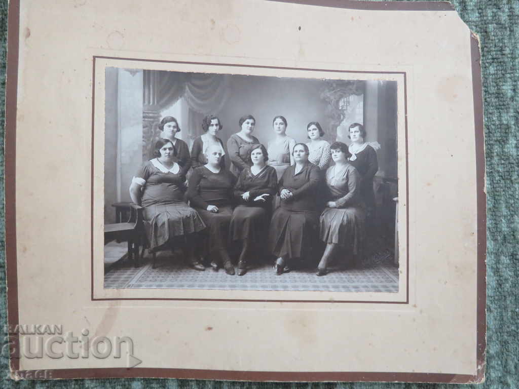 СТАРА ФОТОГРАФИЯ - КАРТОН - ГОЛЯМА - 0247 с цена € 12.99 | 25.41 лв.