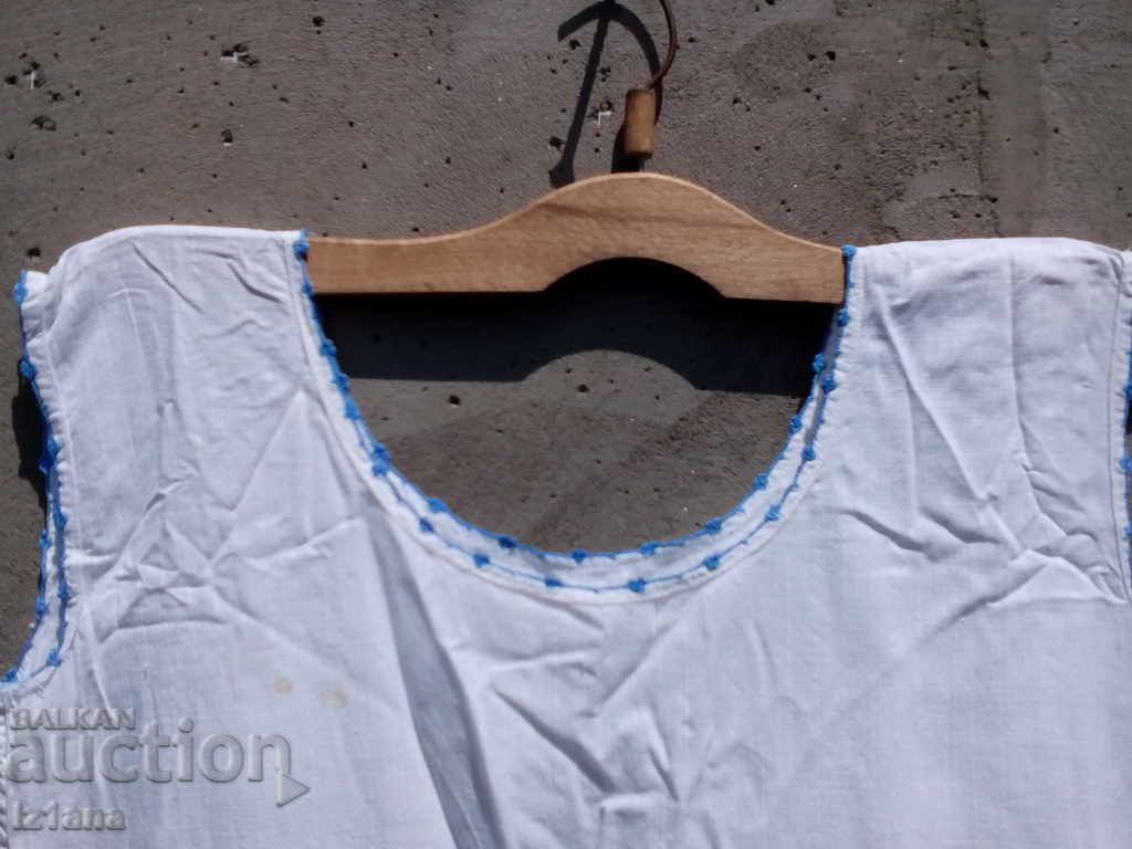 Delivery of Ancient Female Kennaire Costume Shirt Delivery of Ancient Female Kennaire Costume Shirt