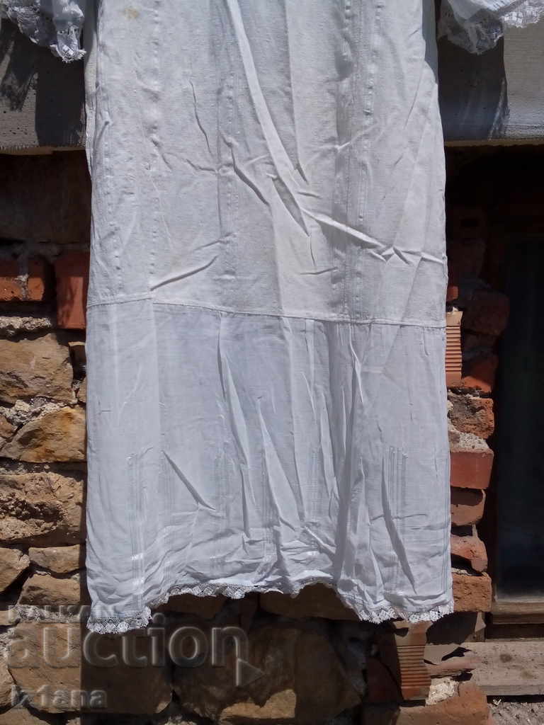 Δημοπρασία Αρχαία γυναικεία πουκάμισα Kennaire