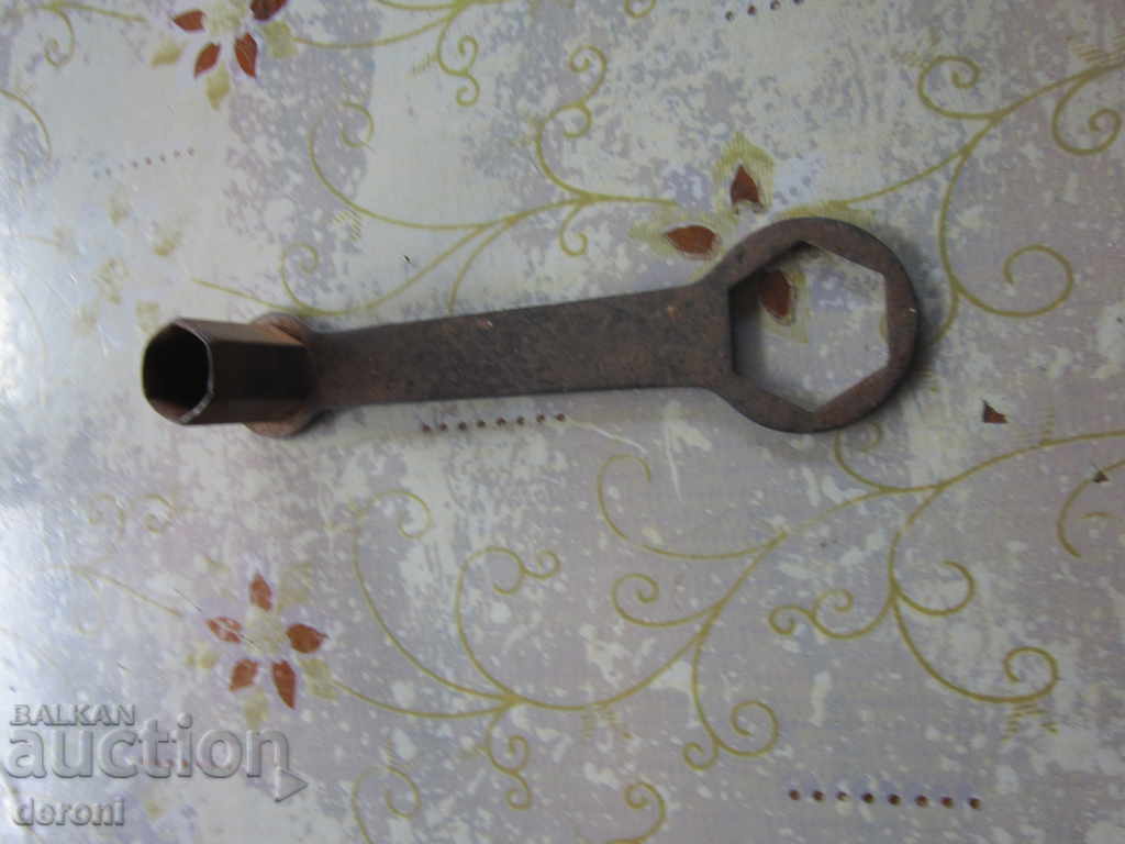 Old zip motorcycle wrench - 5 Old zip motorcycle wrench - 5