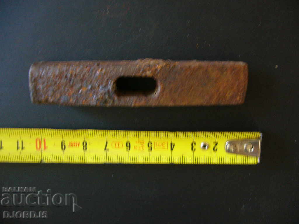 An old hammer with price 2.00 BGN | € 1.02