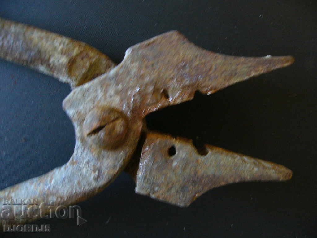 Auction Old German military pliers Auction Old German military pliers