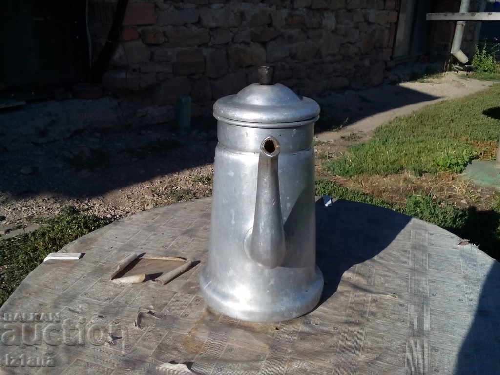 Old aluminum teapot with price 30.00 BGN | € 15.34
