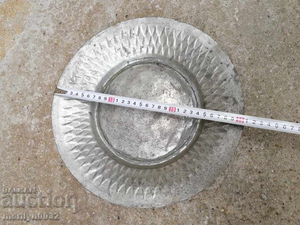 Delivery of Ancient tin tin, saucer, bowl, tass, copper pot, baker Delivery of Ancient tin tin, saucer, bowl, tass, copper pot, baker