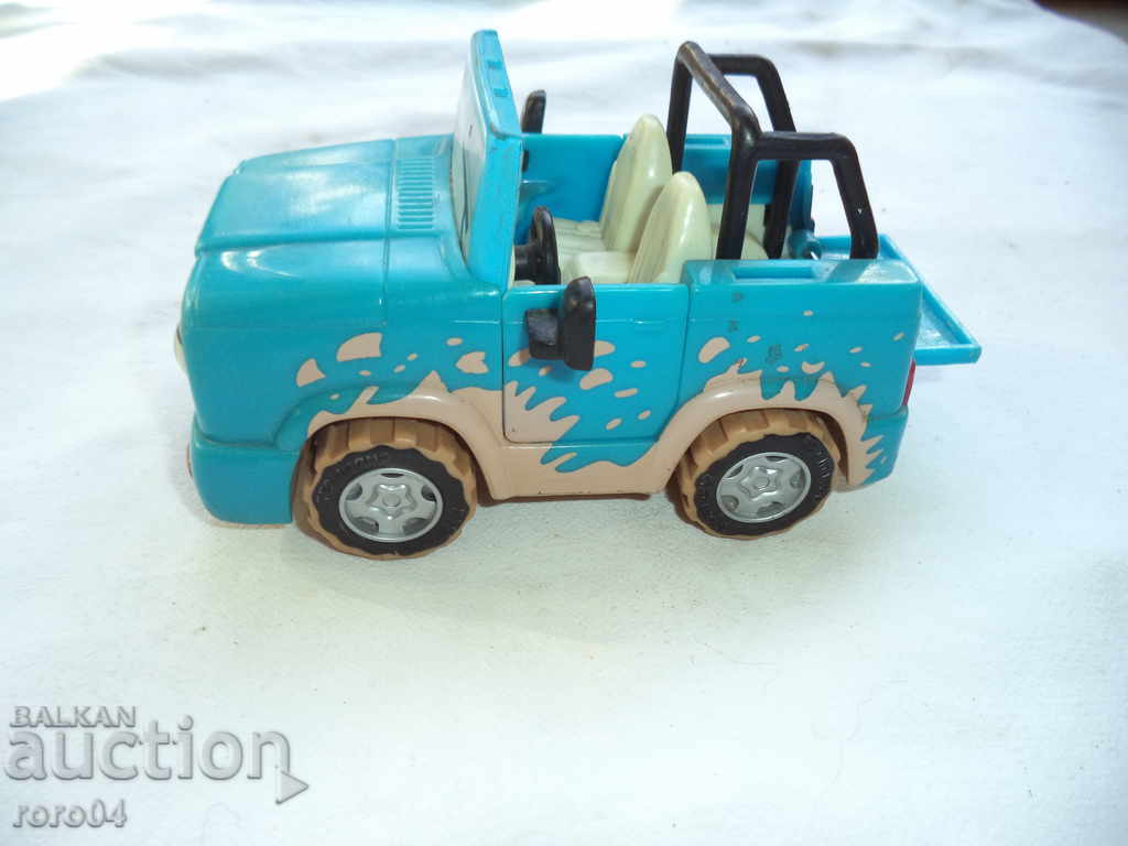 SAFARI JIP with price 8.99 BGN | € 4.60 SAFARI JIP with price 8.99 BGN | € 4.60