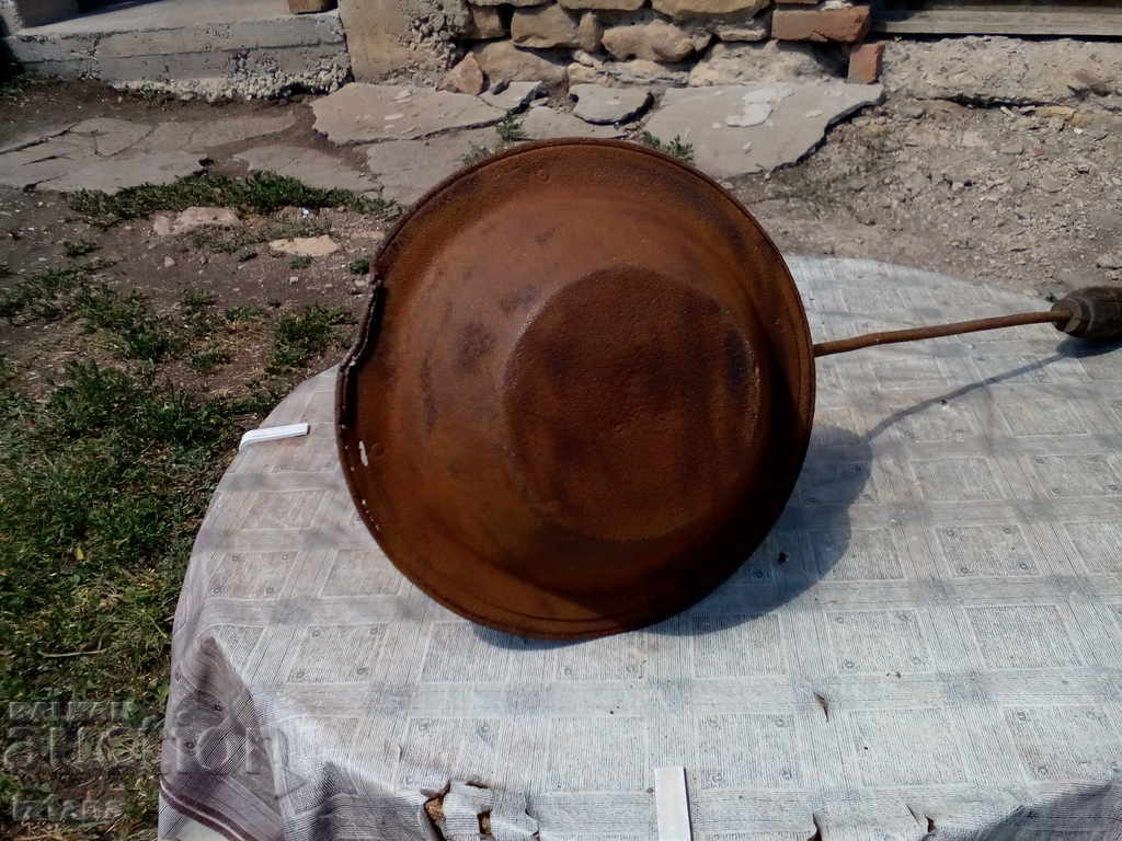 An old appliance - 6 An old appliance - 6