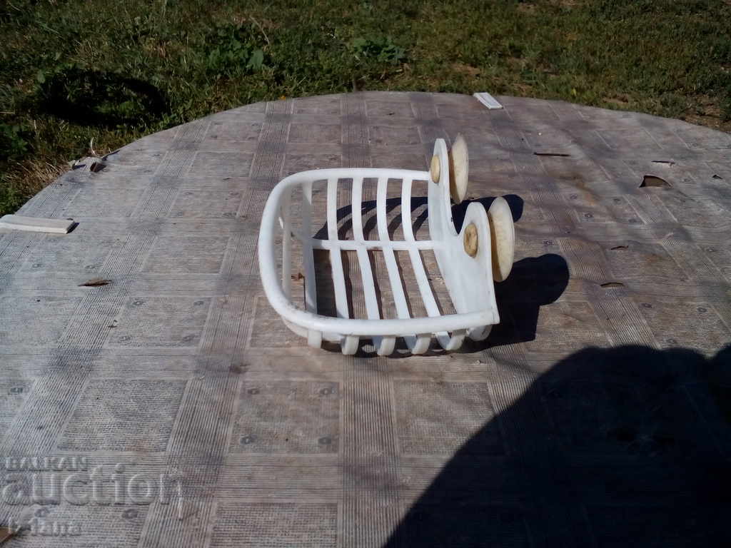 Delivery of An old soap dish Delivery of An old soap dish